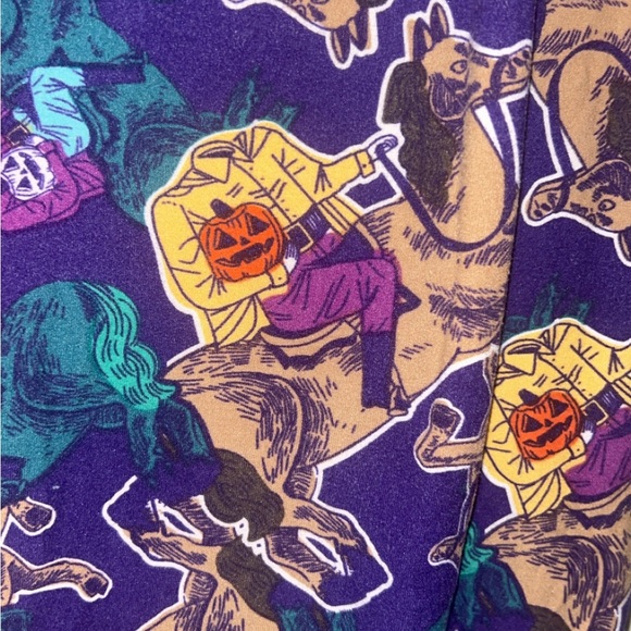 Lularoe Halloween Headless Horseman plus size  leggings - Picture 1 of 2